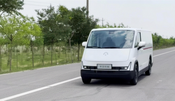 山城巷陌，坡道坦途：福田卡文乐福在川渝地区的“生意经”