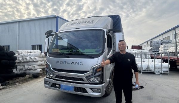 阮师傅与时代领航大G-F28T气体机的半月万公里运输路