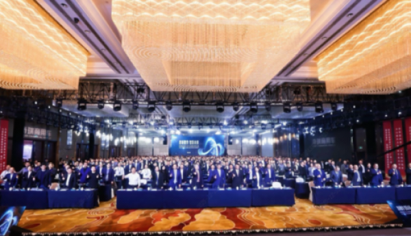 尹同跃出席2026奇瑞商用车合作伙伴大会，将举全集团之力坚定不移深耕商用车赛道