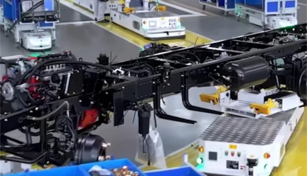 智赋轻卡 质赢未来｜走进东风乾坤智能化工厂，见证高端制造硬实力