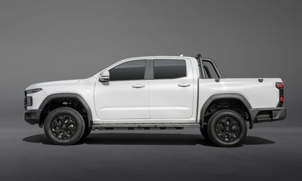 威麟R08 EV：纯电皮卡的“创富务实派”，是否能改写市场游戏规则？