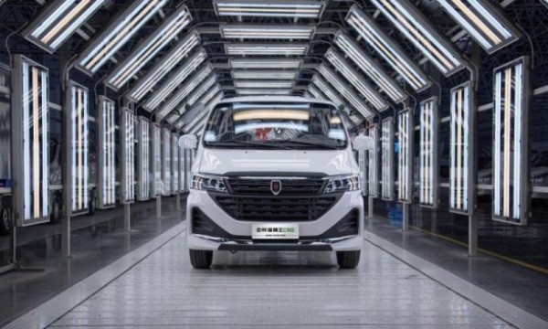 金杯海狮王CNG下线 焕新战略落地